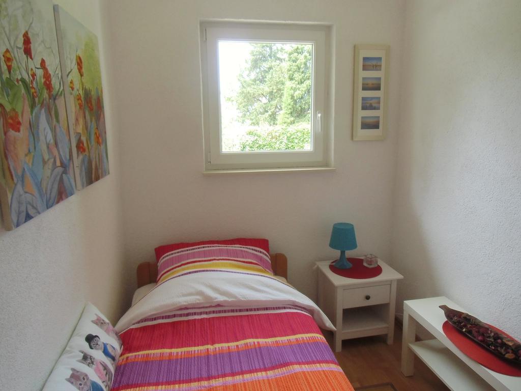 Apartment Kolman Cres Bagian luar foto