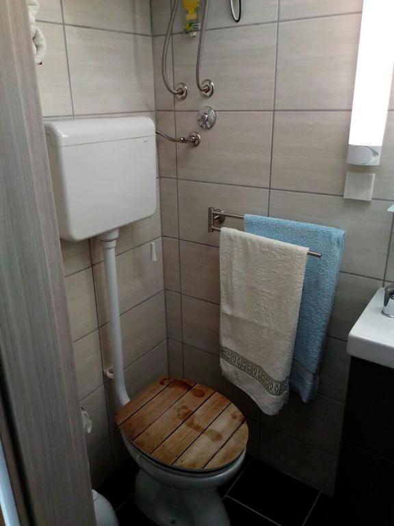 Apartment Kolman Cres Bagian luar foto